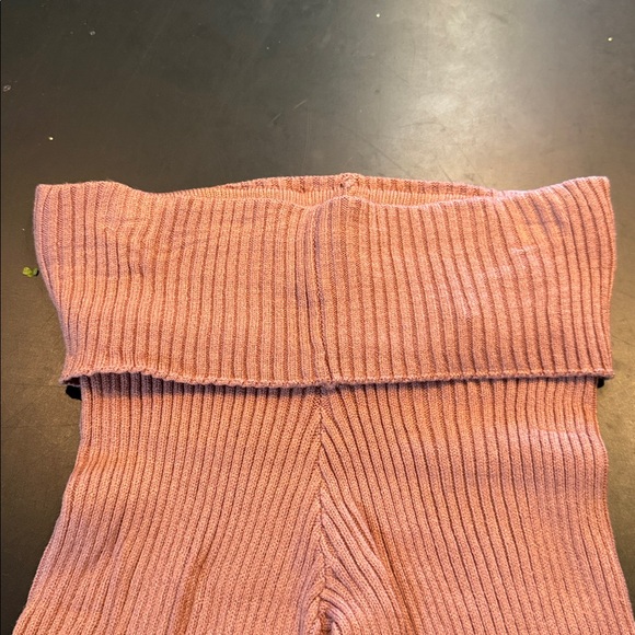 Pink Rose Ribbed Knit Wide Leg Set in Mauve Bloom. - Picture 7 of 7